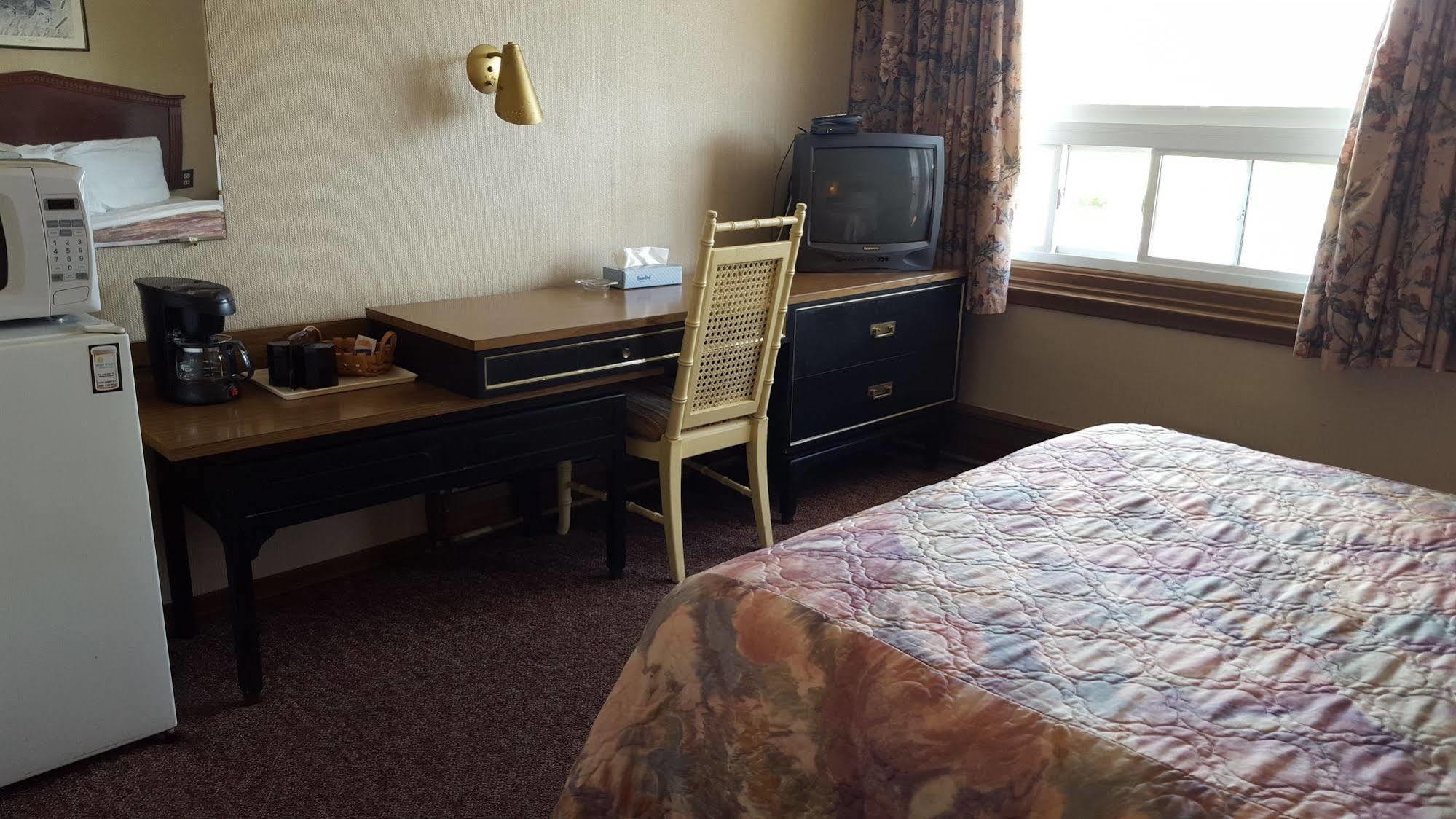 Port Motel Port Colborne Esterno foto
