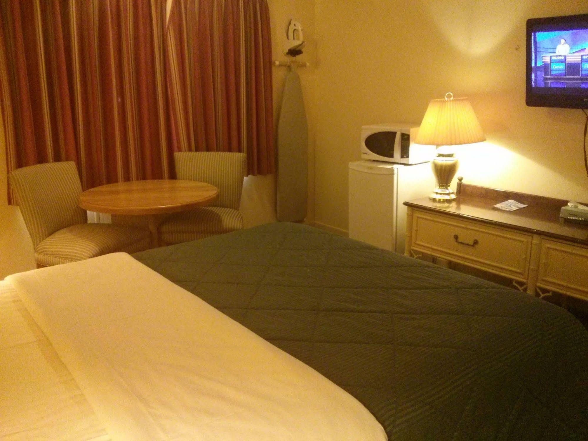 Port Motel Port Colborne Esterno foto